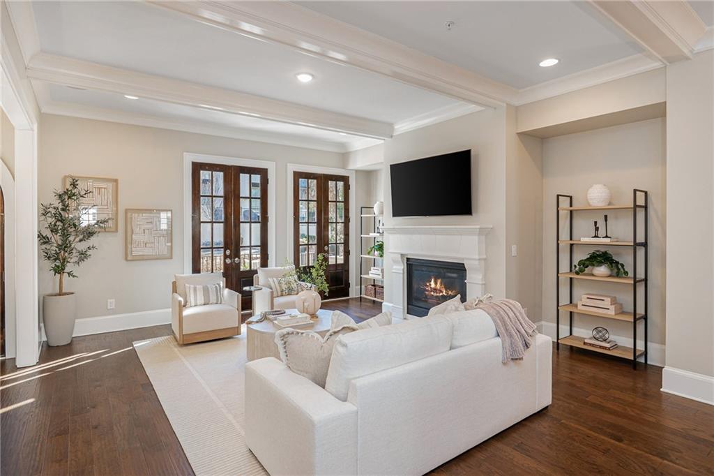 121 Lily Garden Place
