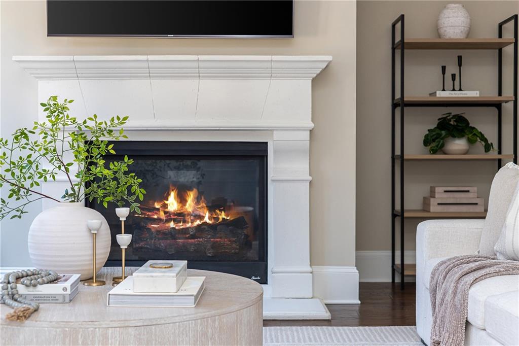 121 Lily Garden Place