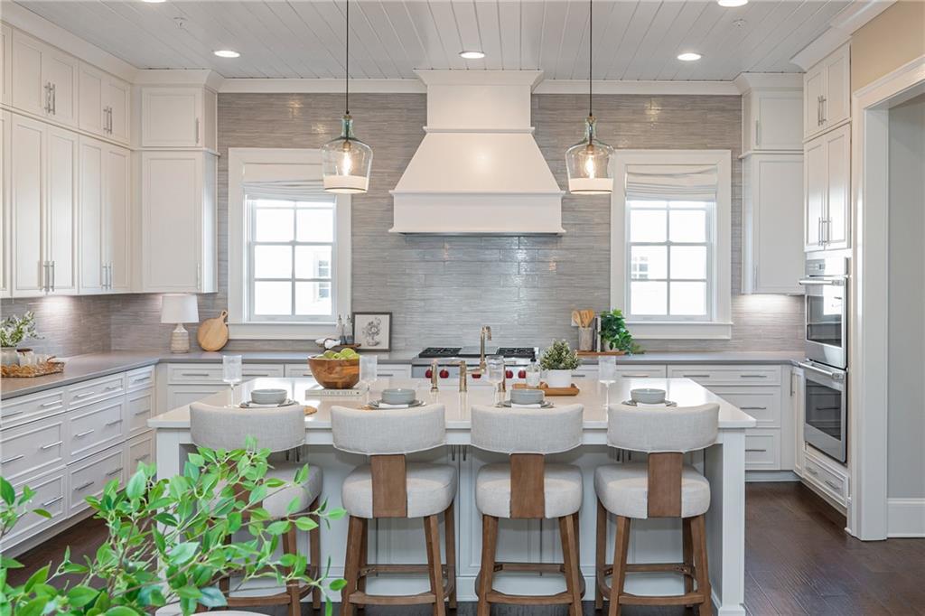 121 Lily Garden Place