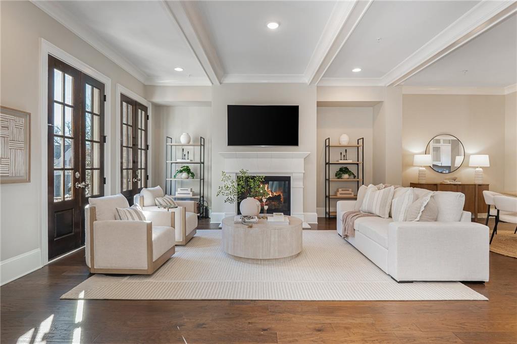121 Lily Garden Place