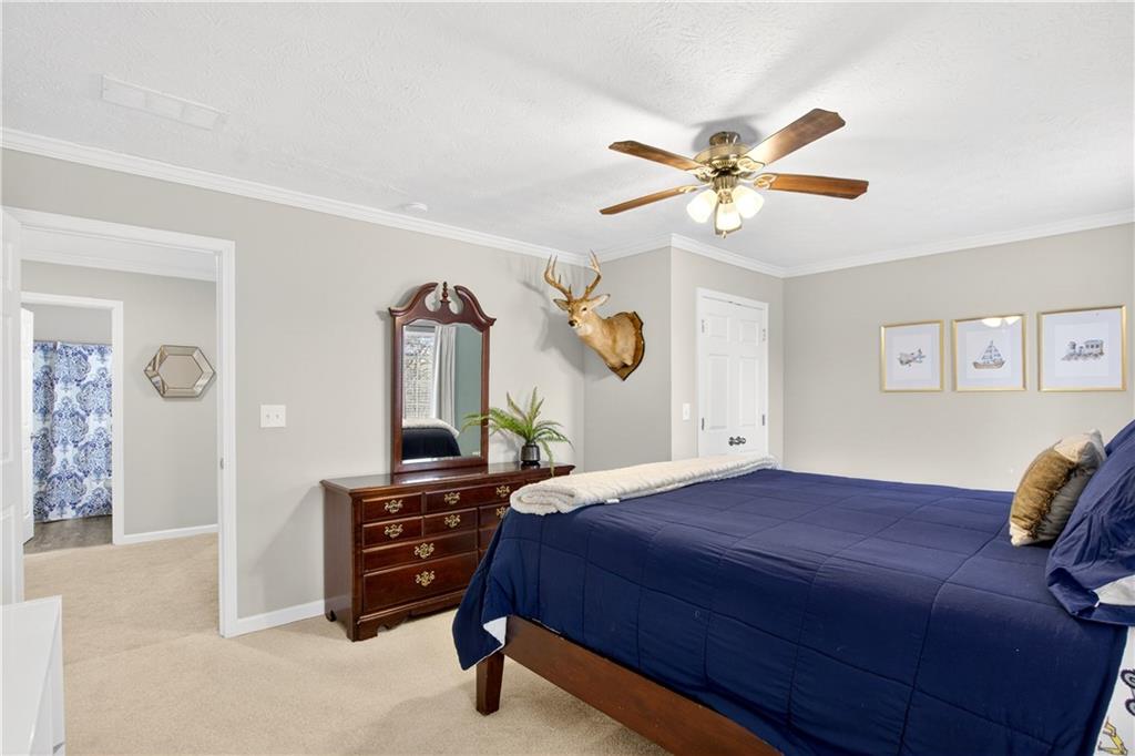 11065 Crabapple Lake Drive