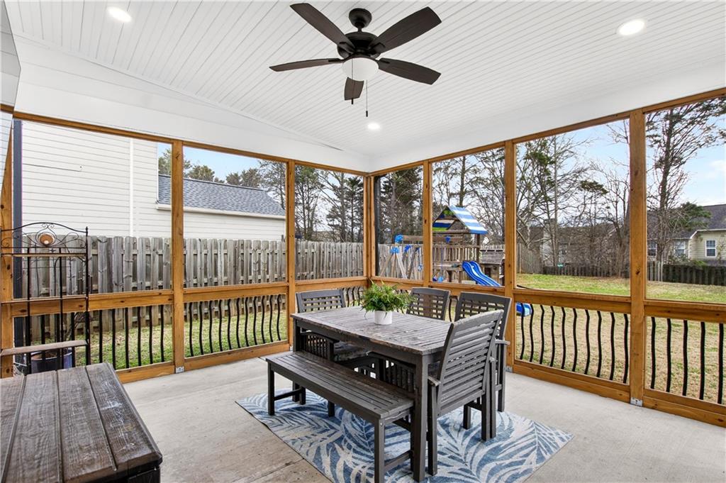 11065 Crabapple Lake Drive