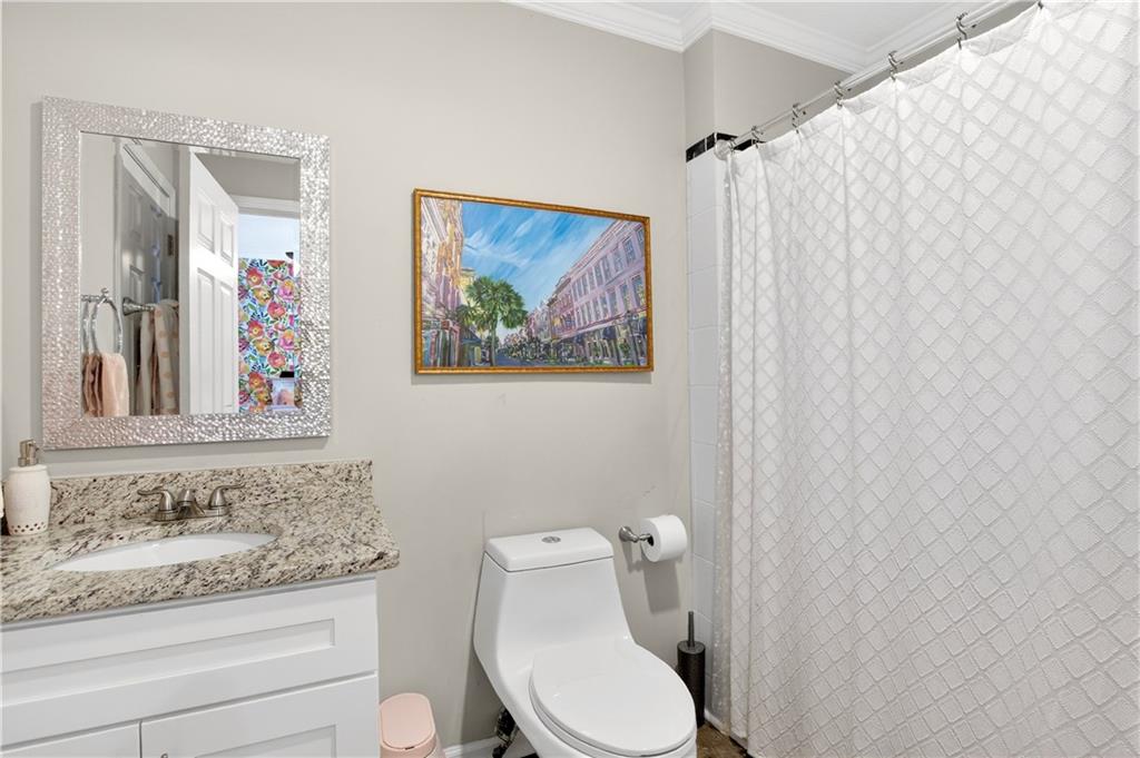 11065 Crabapple Lake Drive