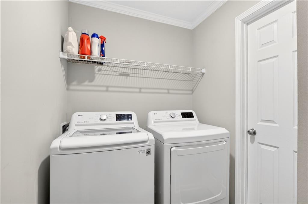 11065 Crabapple Lake Drive