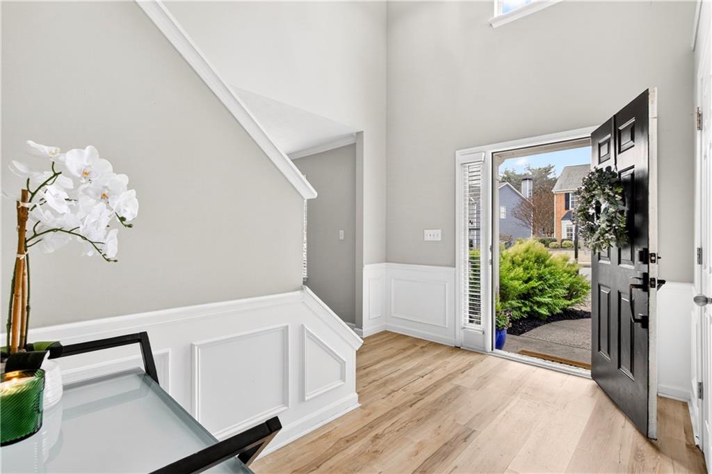 11065 Crabapple Lake Drive