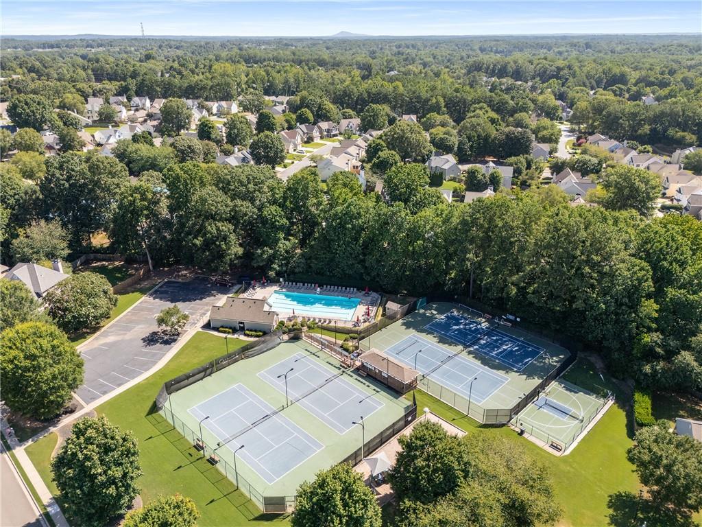 11065 Crabapple Lake Drive