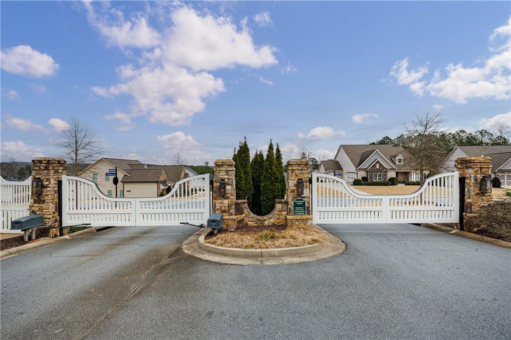137 Sweetbriar Farms Road