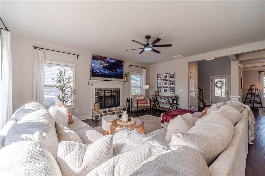 2109 Sycamore Lane