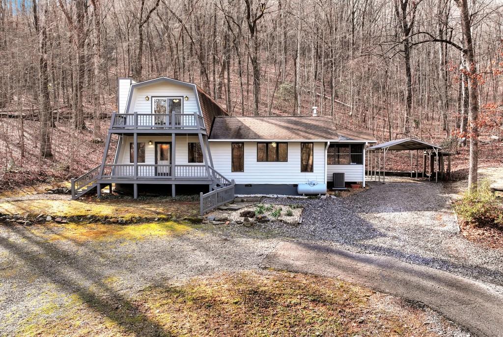 172 S Hickory Lane