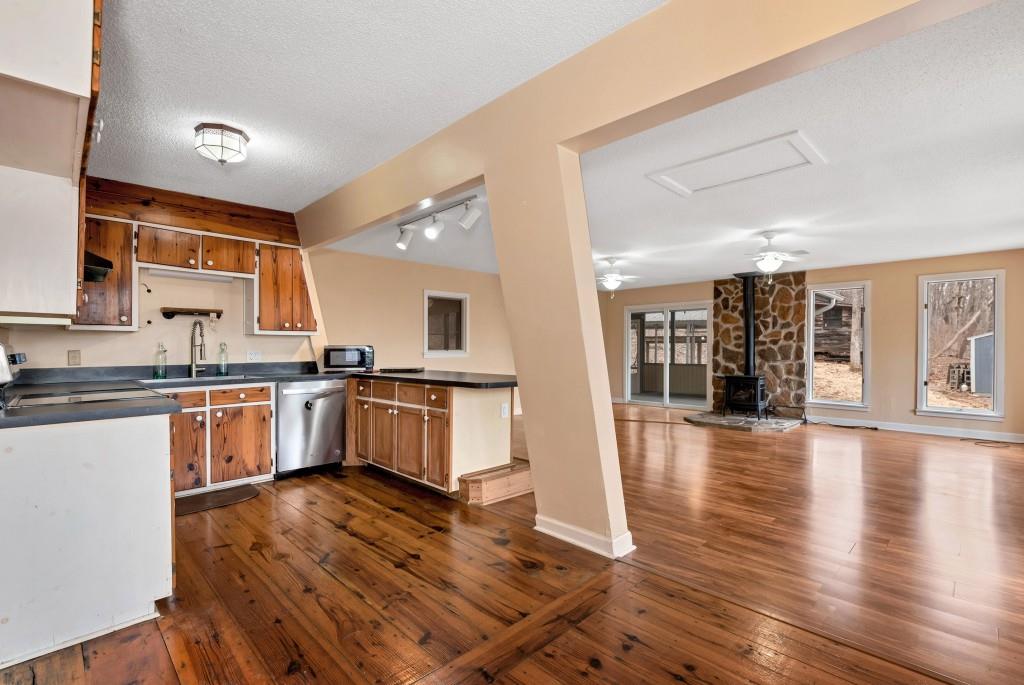 172 S Hickory Lane