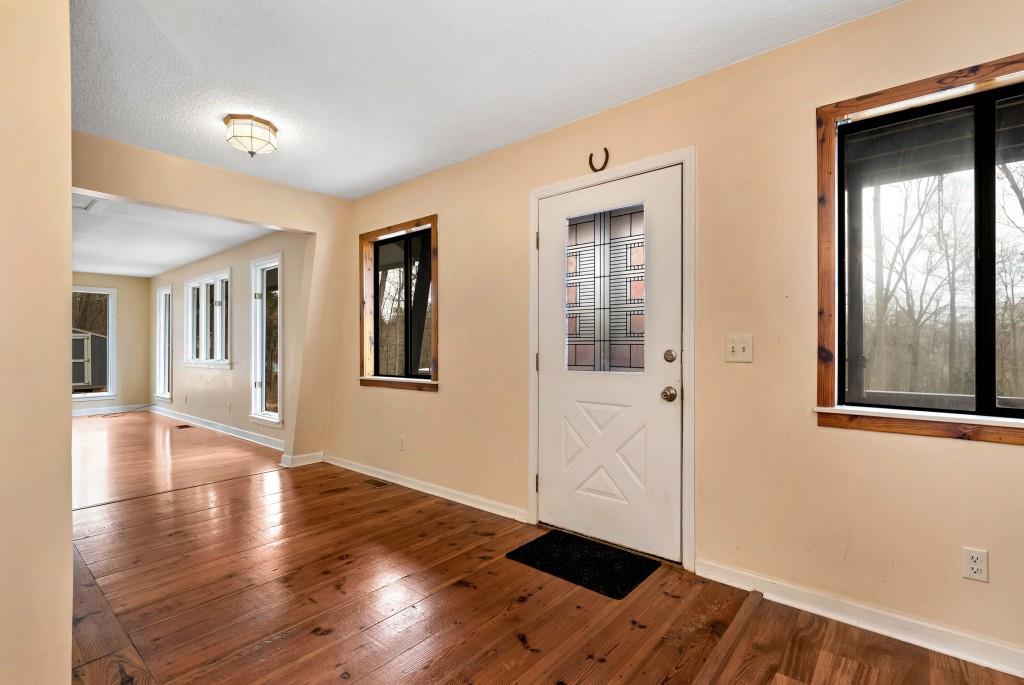 172 S Hickory Lane