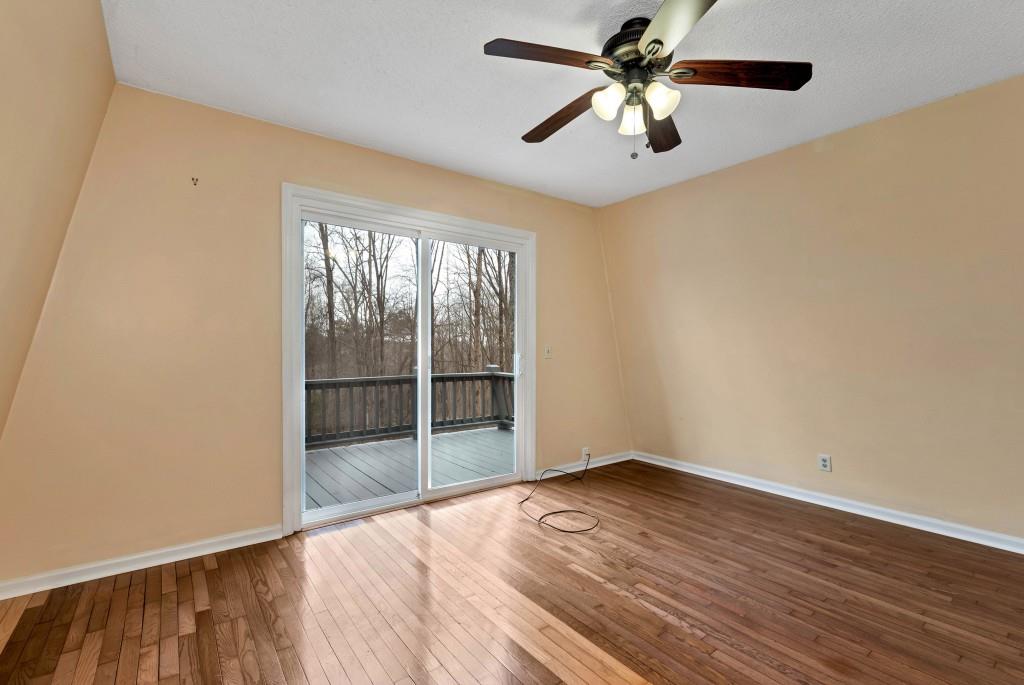 172 S Hickory Lane