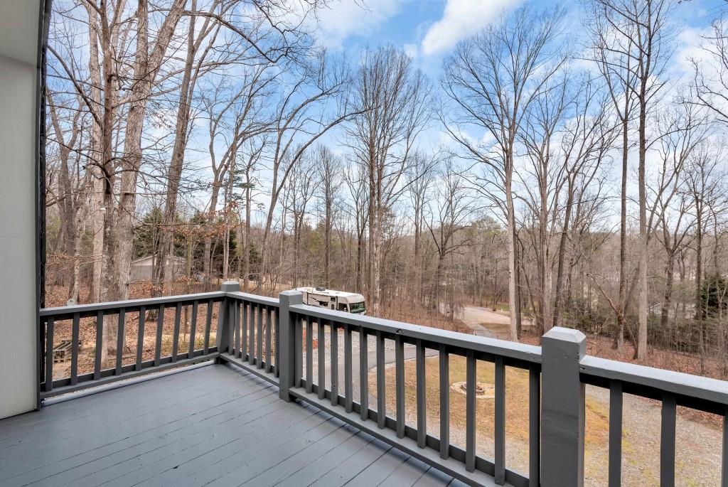 172 S Hickory Lane