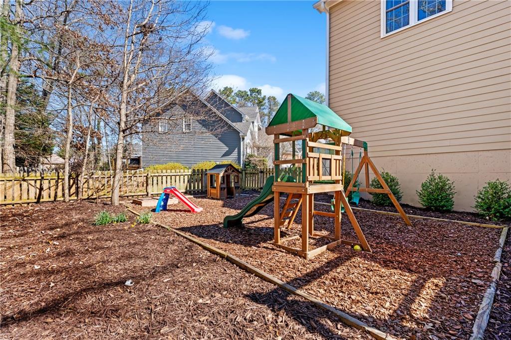 3095 Ivey Oaks Lane