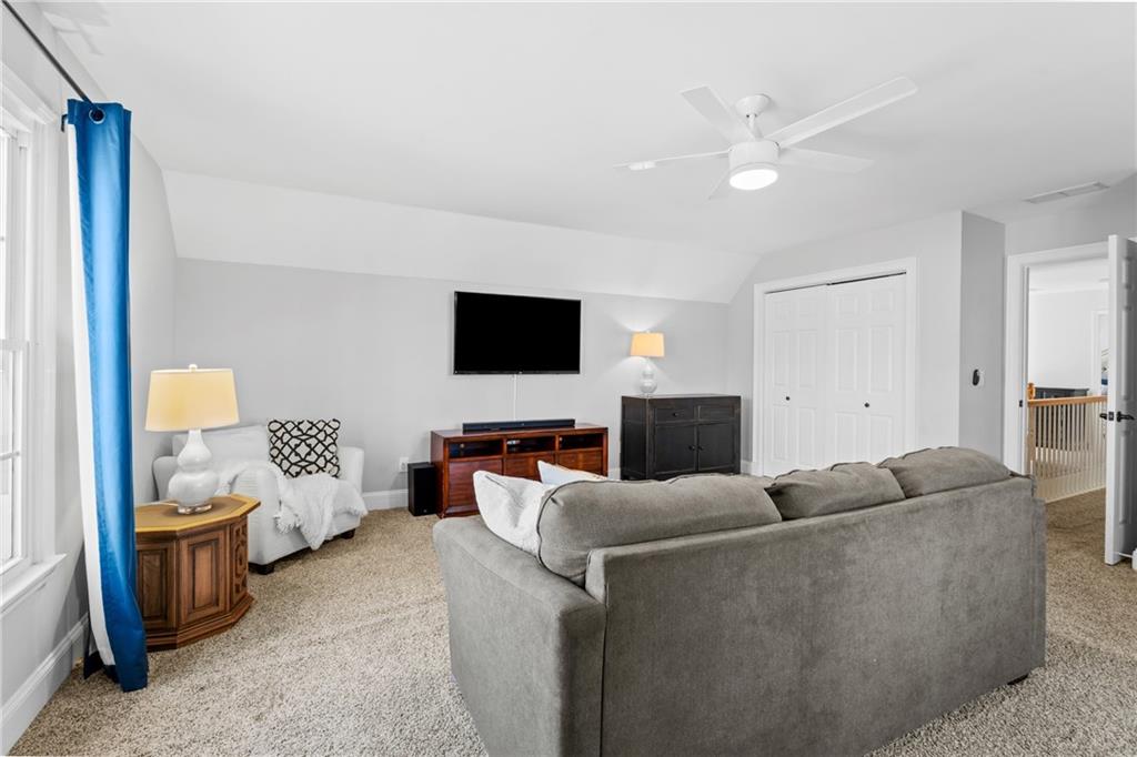 3095 Ivey Oaks Lane