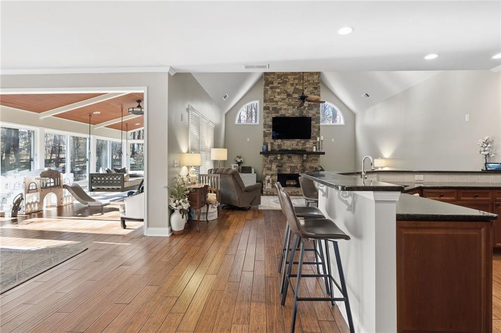 4950 Bowman Park Point