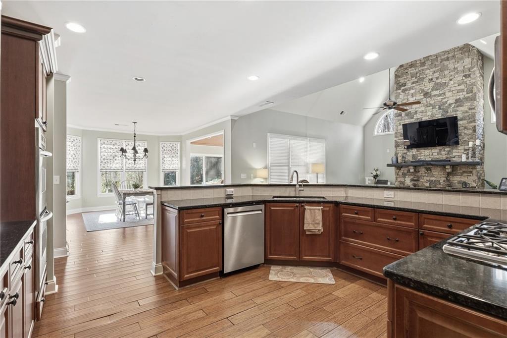 4950 Bowman Park Point