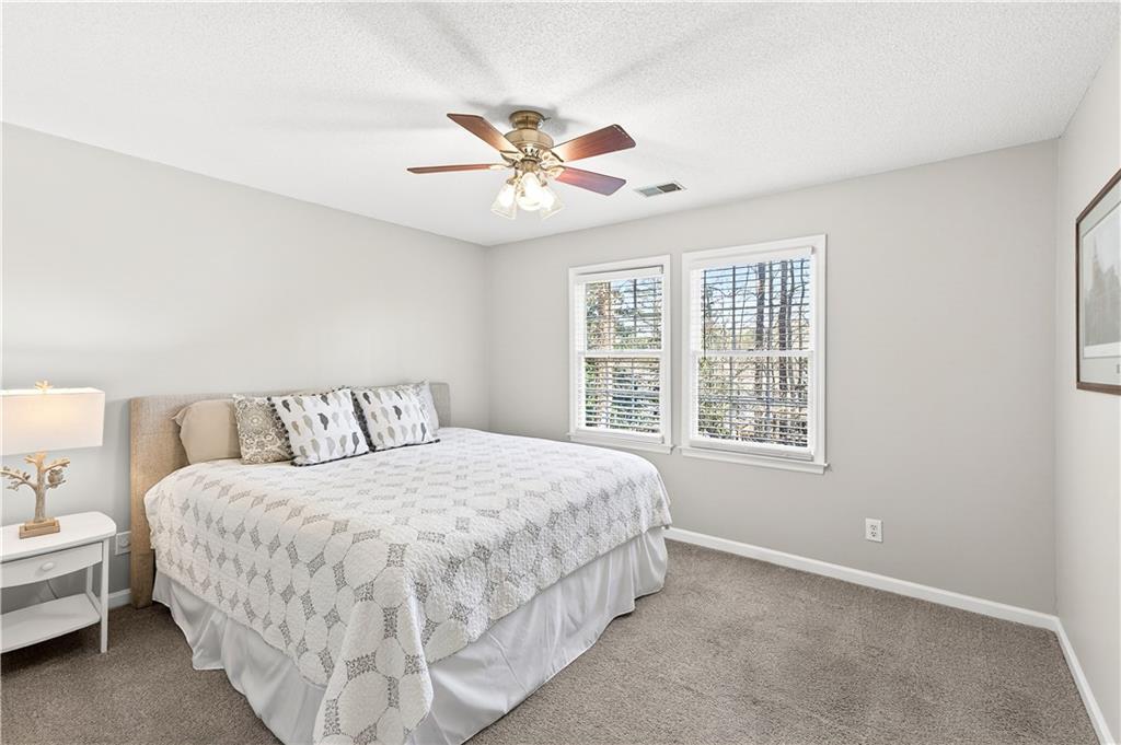 320 Barrow Downs