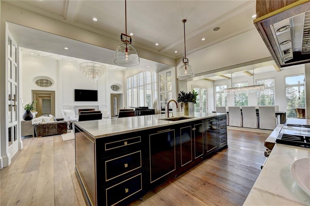 2305 Braselton Highway