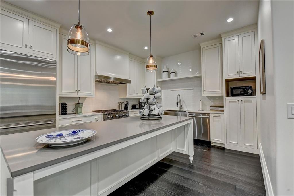 2305 Braselton Highway