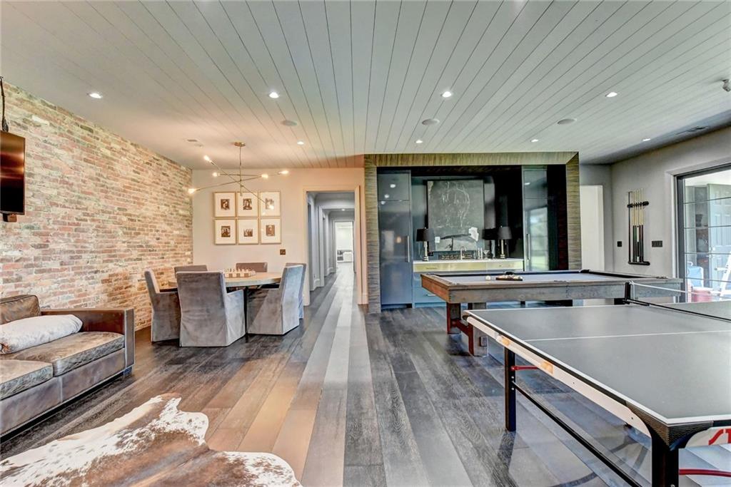 2305 Braselton Highway