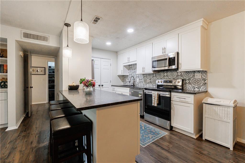 216 River Mill Circle