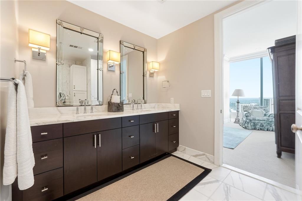 3630 Peachtree Road NE Unit 2002