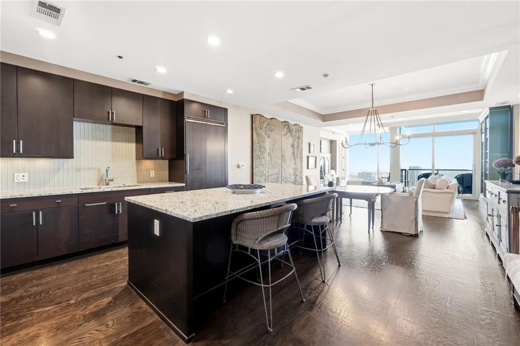 3630 Peachtree Road NE Unit 2002