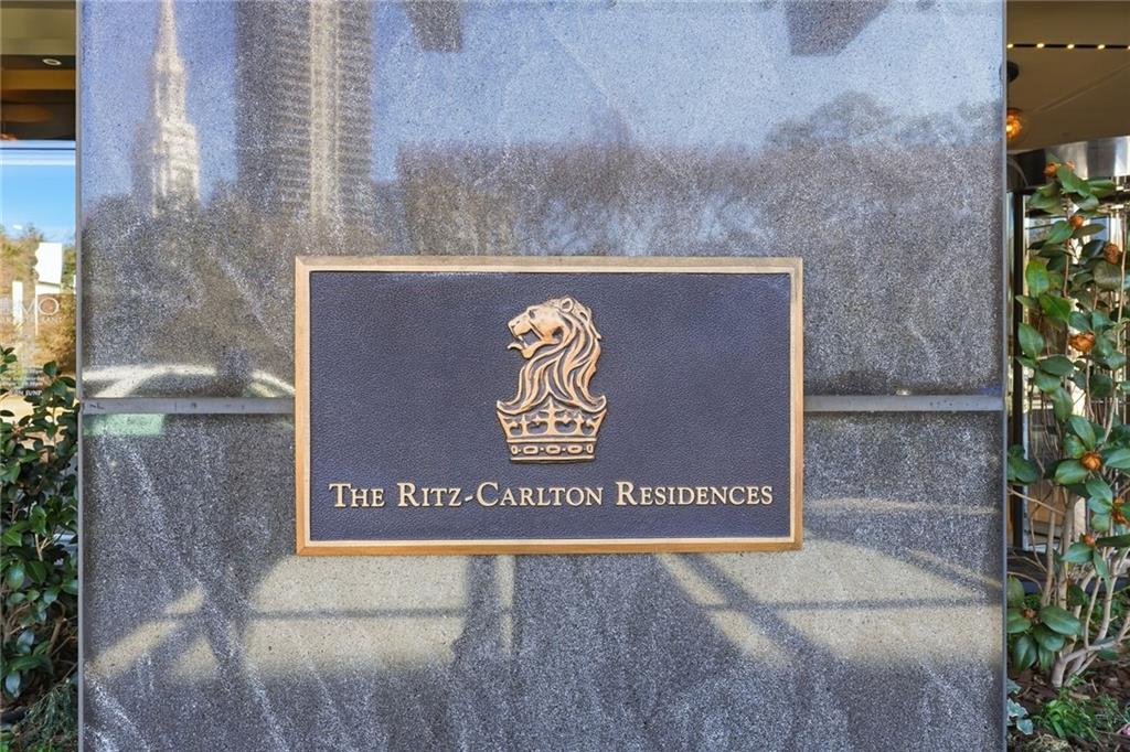 3630 Peachtree Road NE Unit 2002