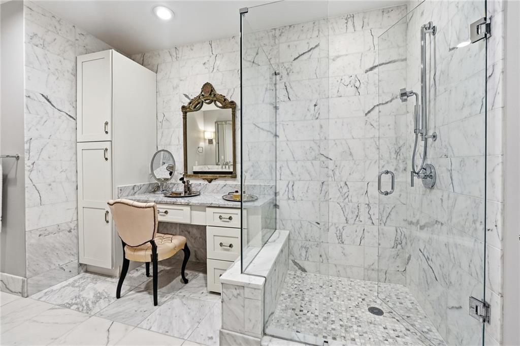 3630 Peachtree Road NE Unit 2002