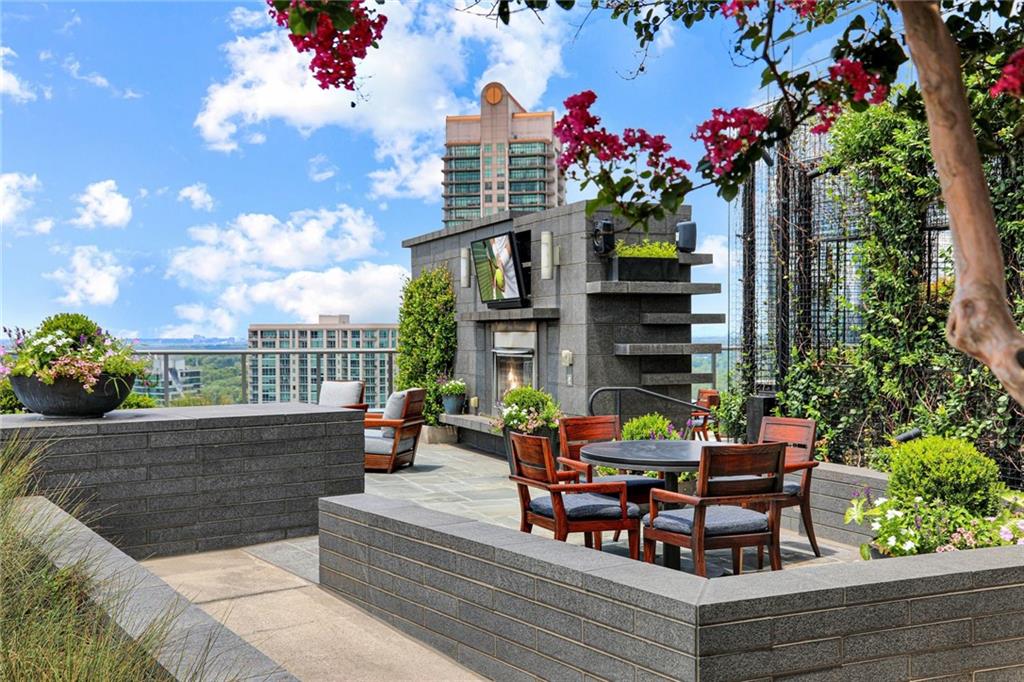 3630 Peachtree Road NE Unit 2002