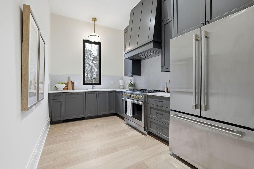 120 Wood River Court