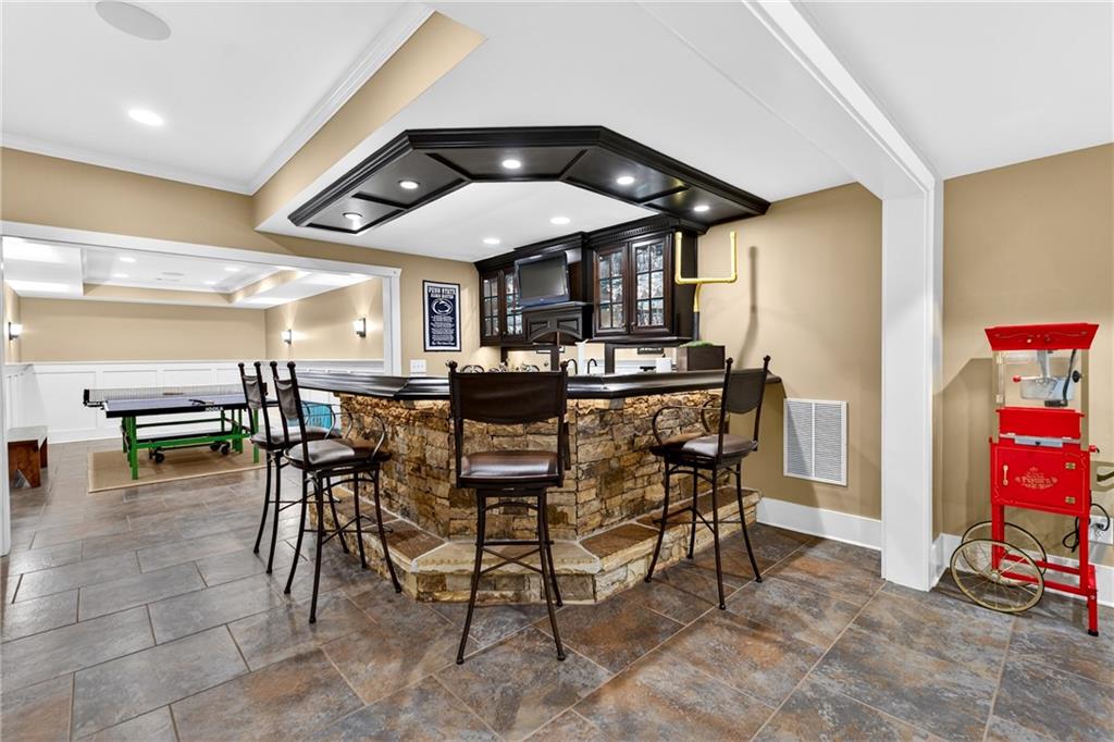 5878 Deer Crossing Drive