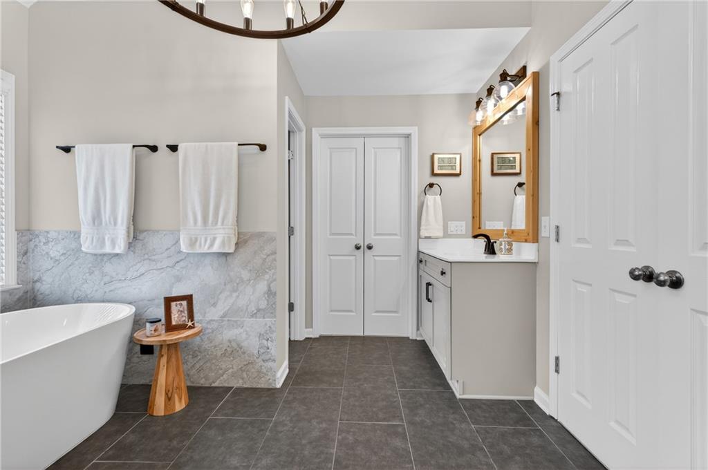 5878 Deer Crossing Drive