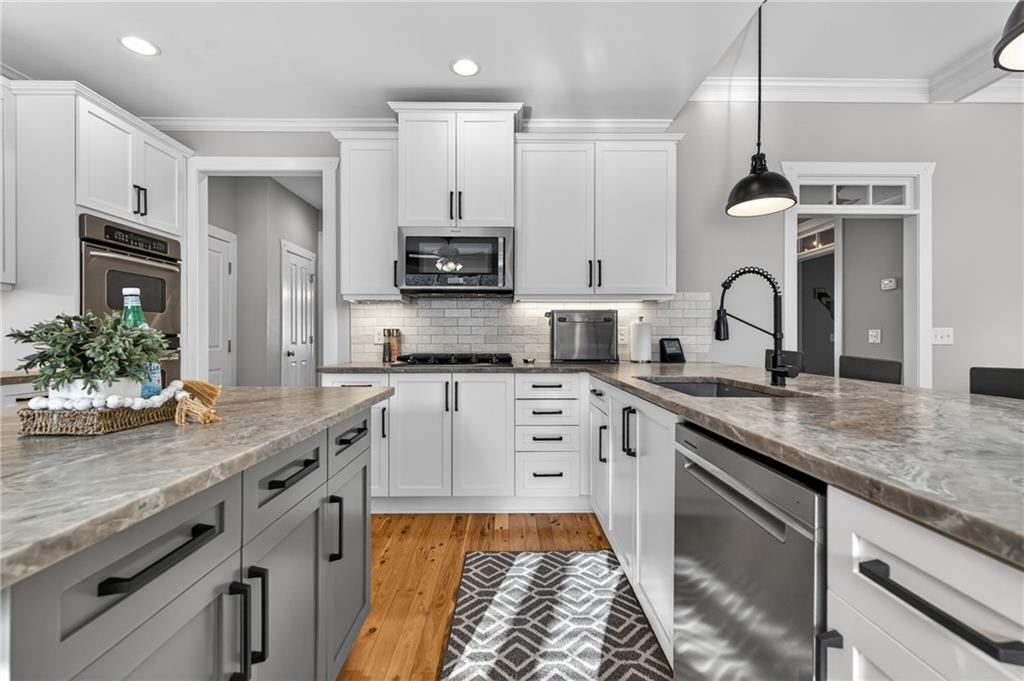 5878 Deer Crossing Drive