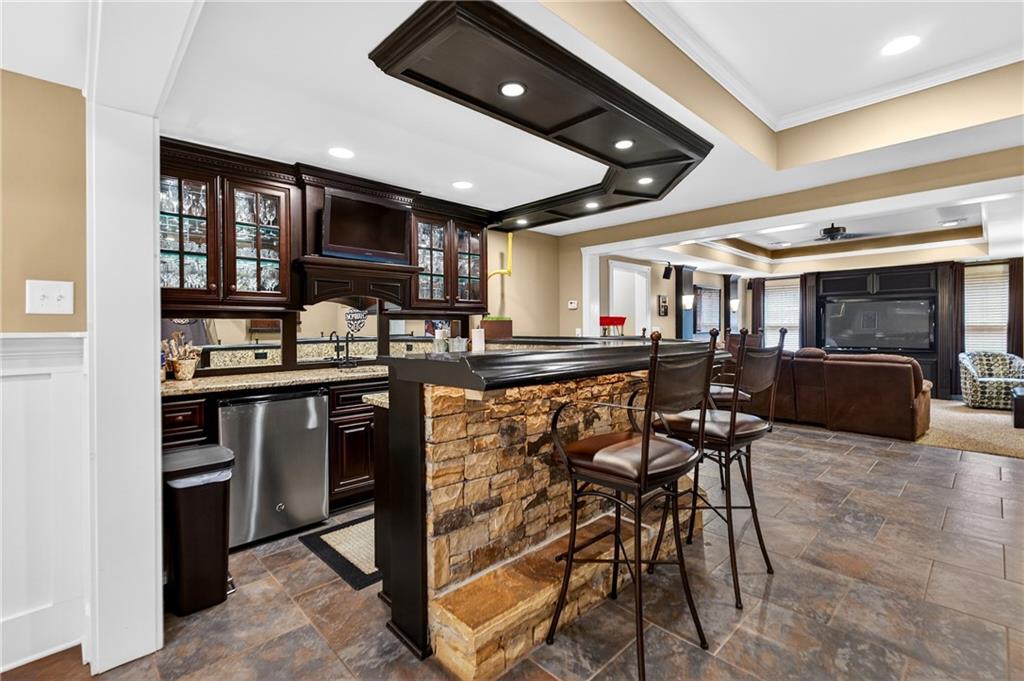 5878 Deer Crossing Drive