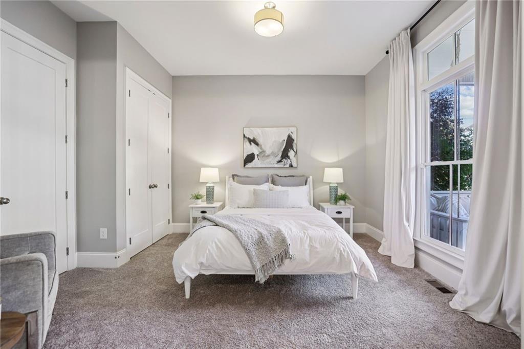 7345 Samples Field Road