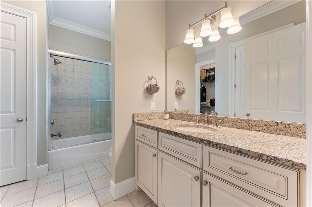 3188 Towerview Drive NE