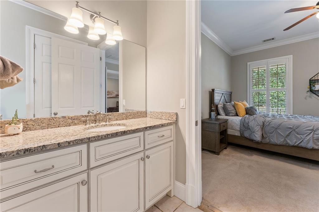 3188 Towerview Drive NE