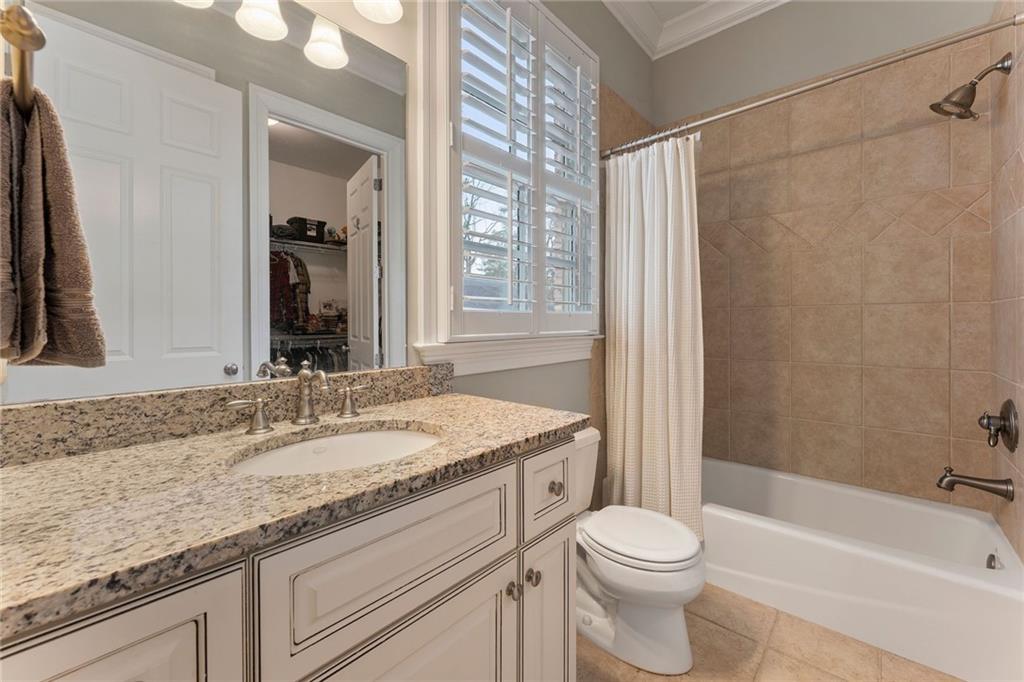 3188 Towerview Drive NE