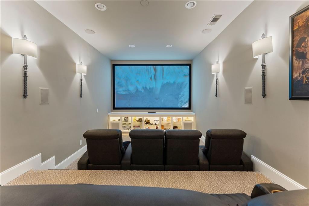 3188 Towerview Drive NE