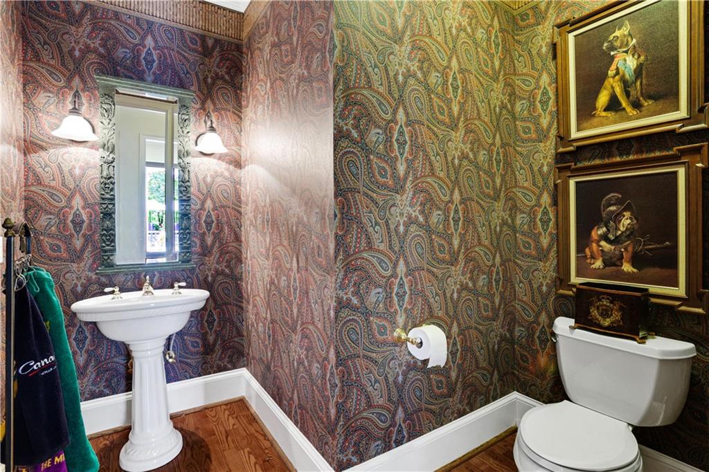 6450 Westchester Place