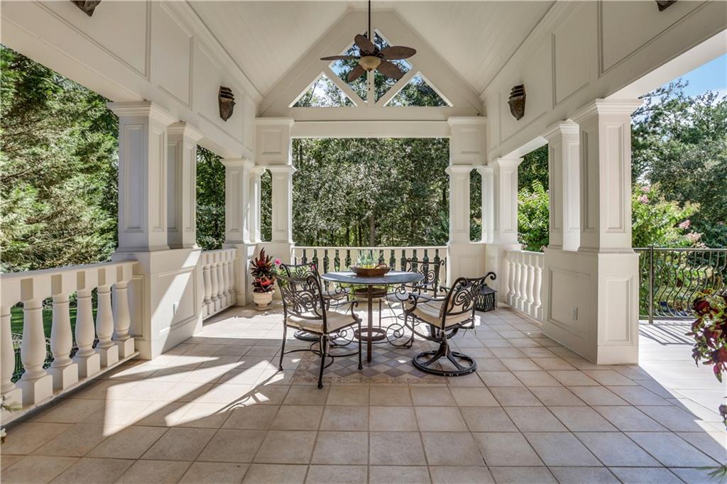 6450 Westchester Place