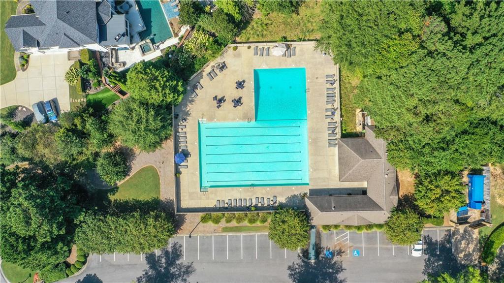 6450 Westchester Place