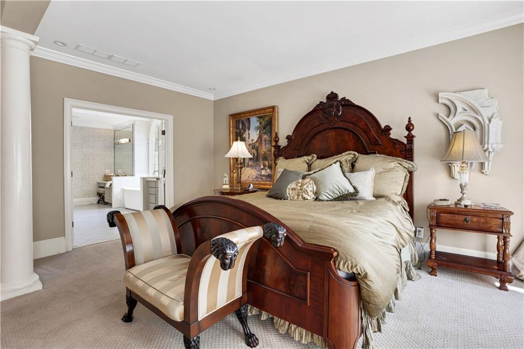 6450 Westchester Place