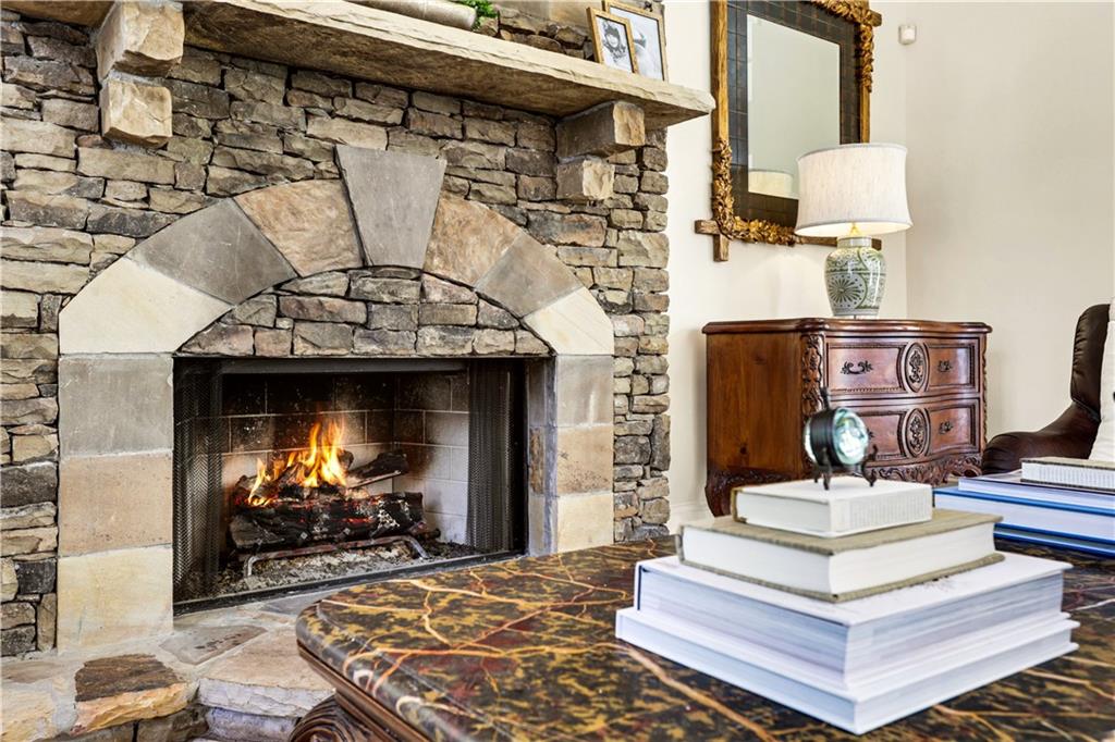 6450 Westchester Place