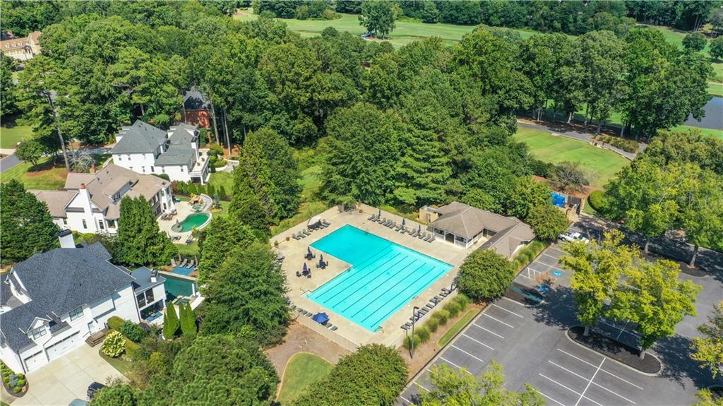 6450 Westchester Place