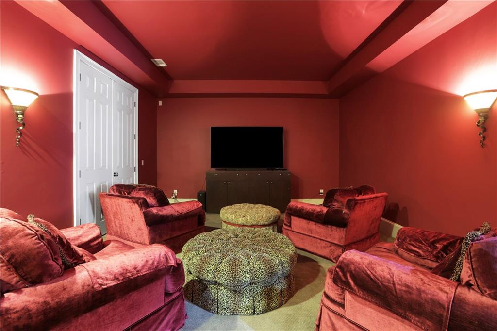 6450 Westchester Place