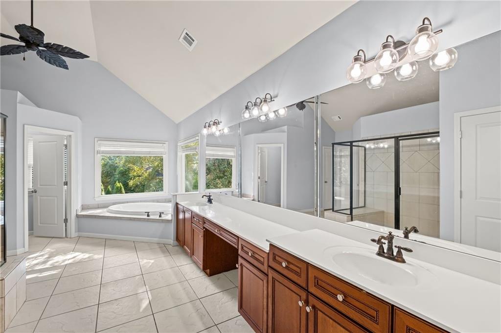 209 Heritage Town PKWY