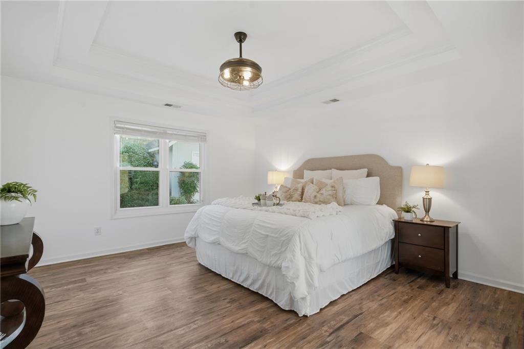2515 Churchill Downs